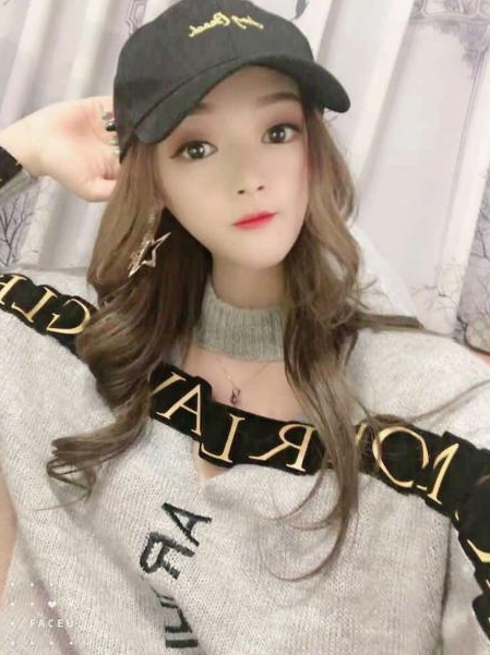 同和很有女友feel的萱萱